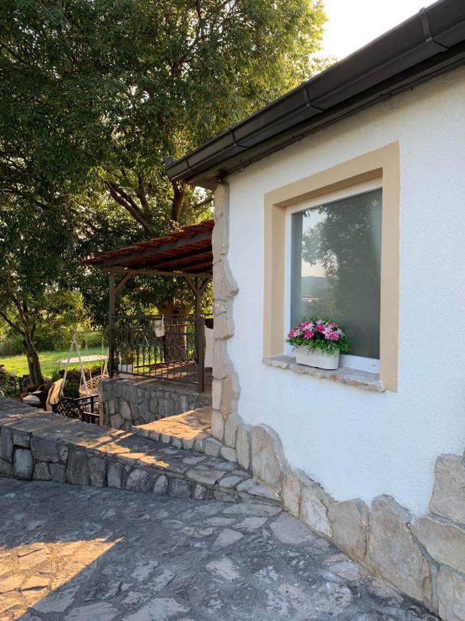 Kuca Za Iznajmljivanje Andrija Ljubuški Buitenkant foto