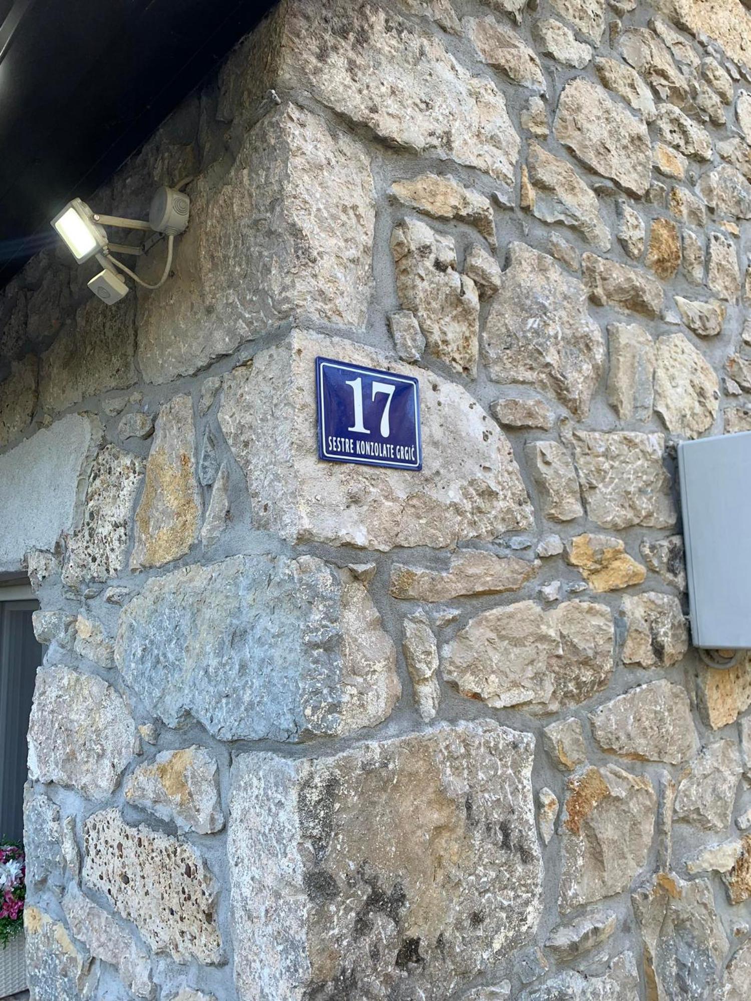 Kuca Za Iznajmljivanje Andrija Ljubuški Buitenkant foto