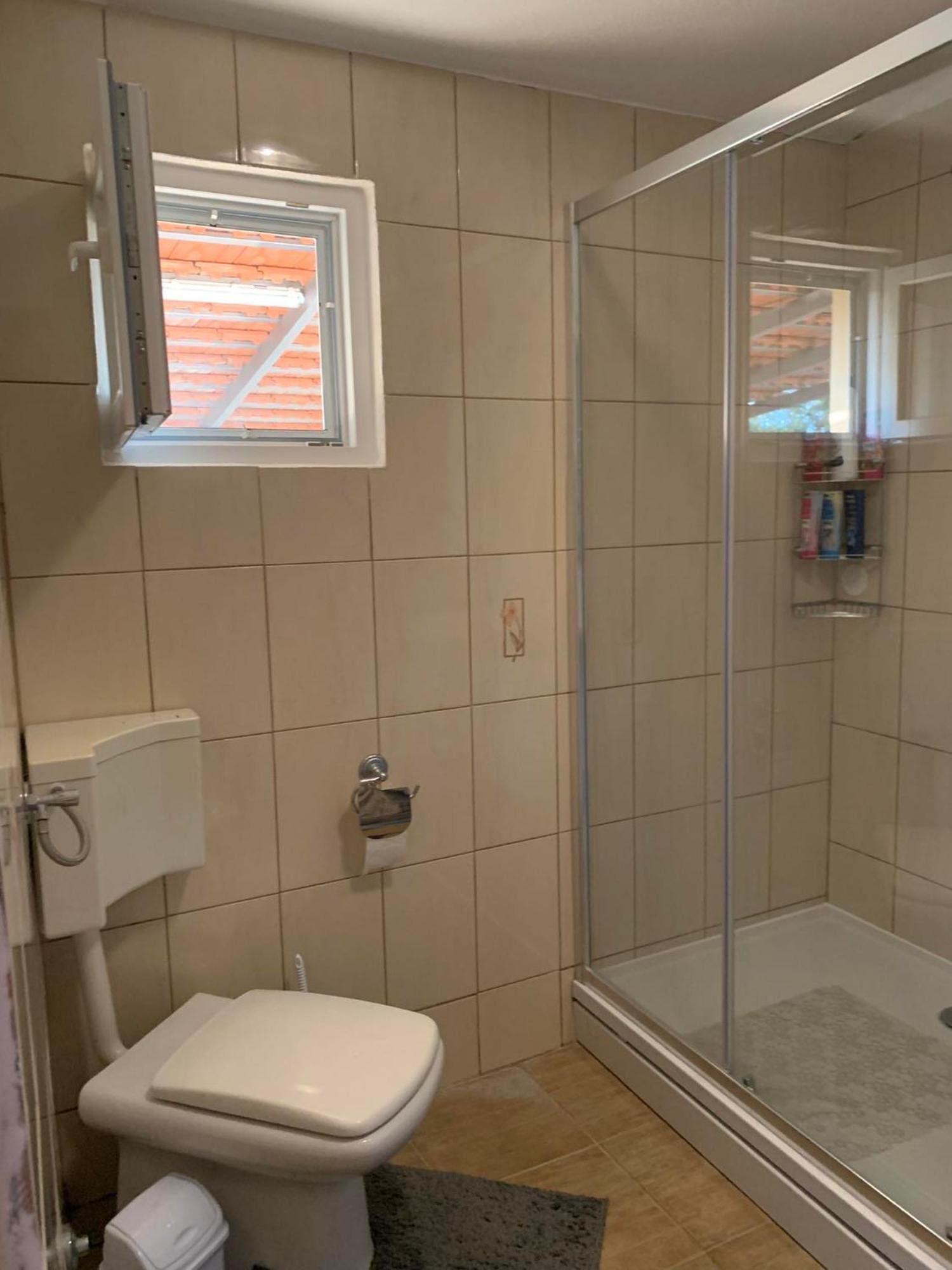 Kuca Za Iznajmljivanje Andrija Ljubuški Buitenkant foto